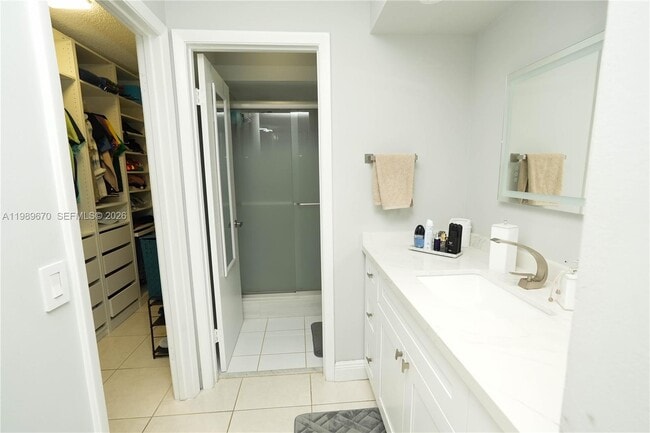 Building Photo - 3460 NW 21 St