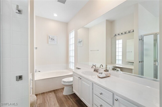 Building Photo - 2733 Island Pond Ln