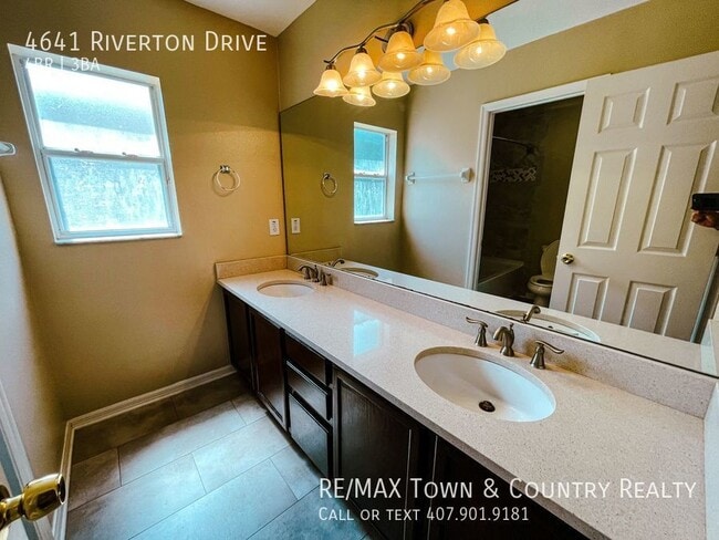 Building Photo - 4641 Riverton Dr