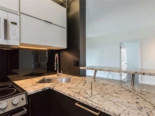 Building Photo - 199 14th St NE