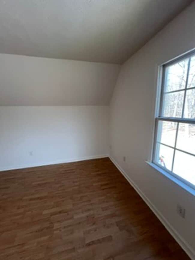 Building Photo - Single family home located in southern Rockbridge County