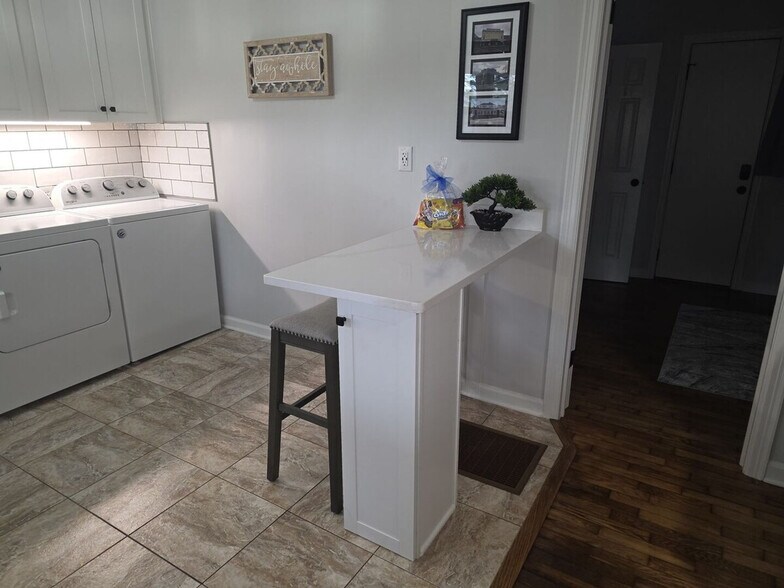 Building Photo - 37 Old Tennessee Rd NE