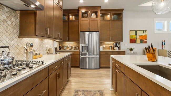 Building Photo - 1866 Pathways Drive