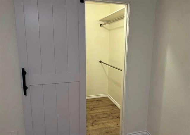 Building Photo - 8 Trails Pl