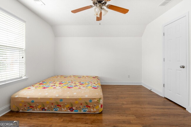 Building Photo - 125 Highgrove Pl