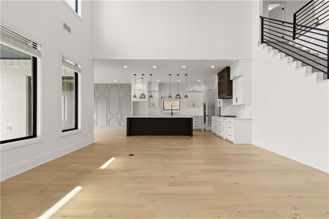 Building Photo - 4413 S 88th St