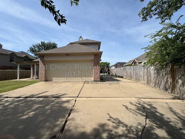 Building Photo - 3006 Upland Dr