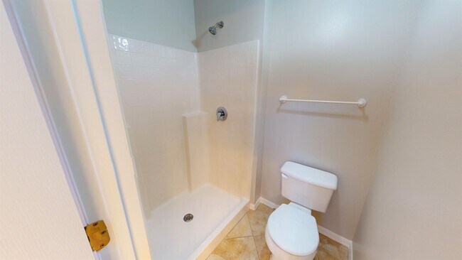 Building Photo - 1281 Berryhill Dr