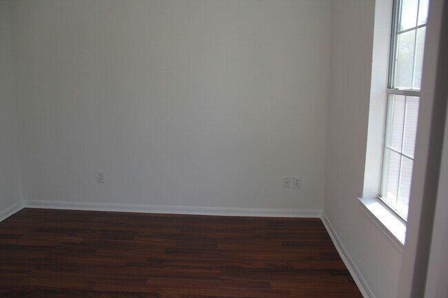 Building Photo - NORTH -   Harris Ridge SBDV