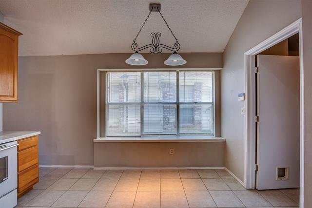 Building Photo - 8533 Brushy Creek Trail