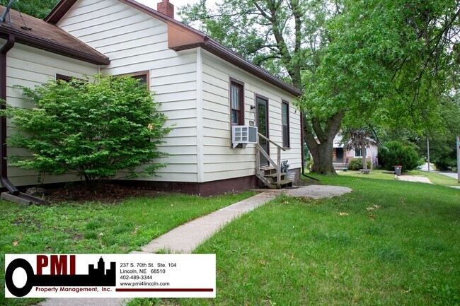 Building Photo - 5501 J St