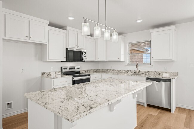 Building Photo - Country Living In Roosevelt ISD!