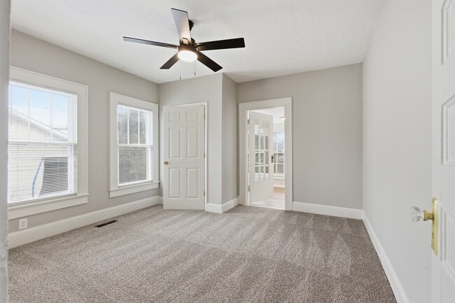 Building Photo - 1602 Branson Ave