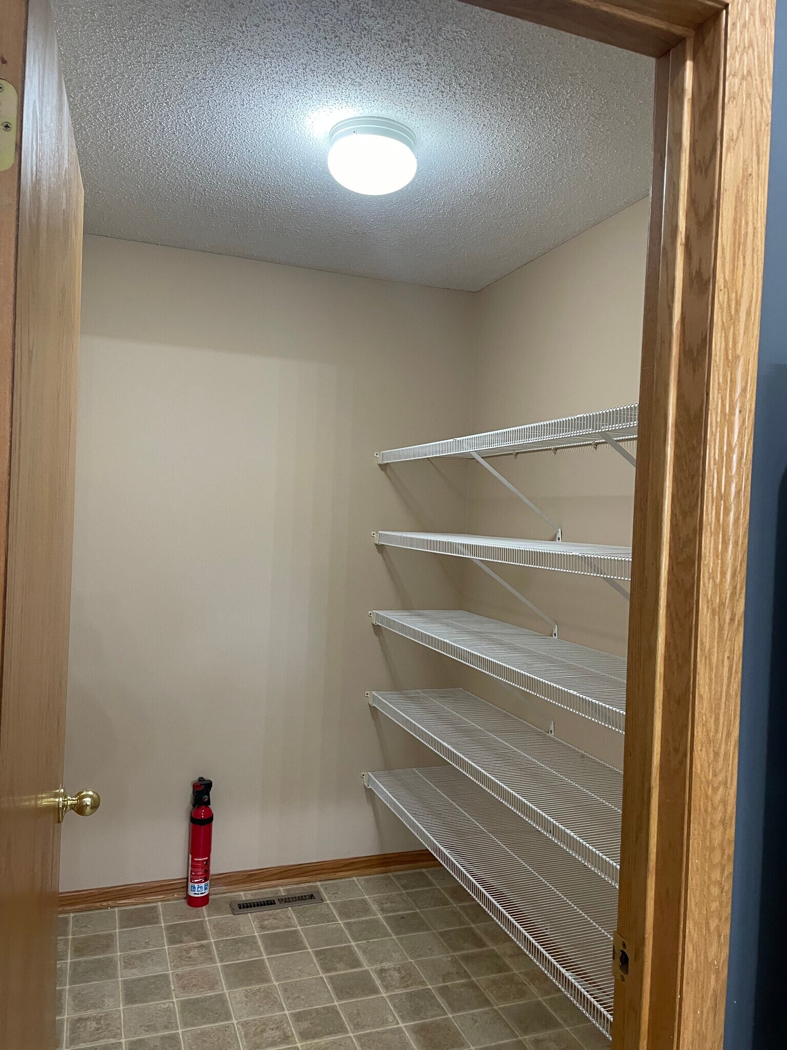 Kitchen Pantry - 1645 Lakeridge Way
