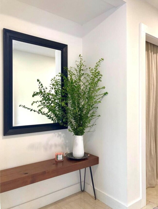 Building Photo - 928 Ditney Way