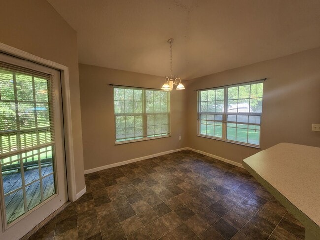 Building Photo - Coming Soon To Tour! Lake City Pet Friendl...