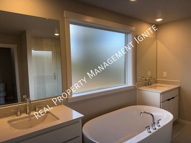 Building Photo - 19294 SW Marshmallow Pl