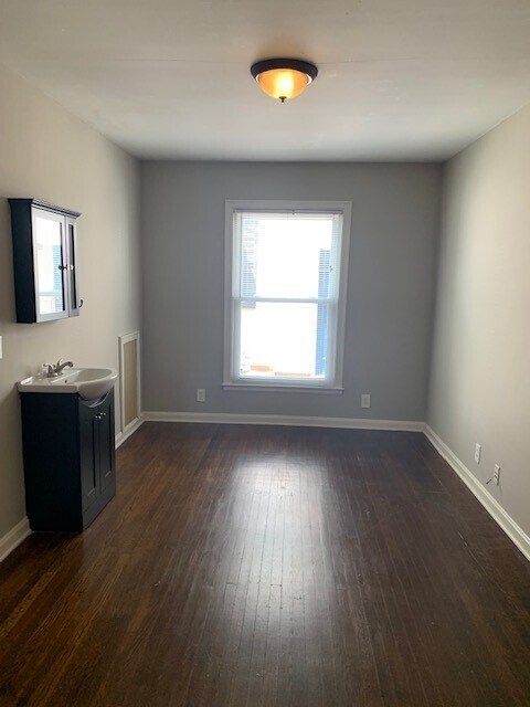 Bedroom #1 - 619 W 44th St