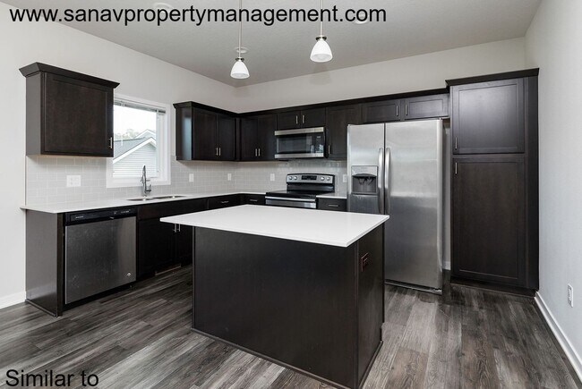 Building Photo - Modern 2-Story Home in Waukee School District