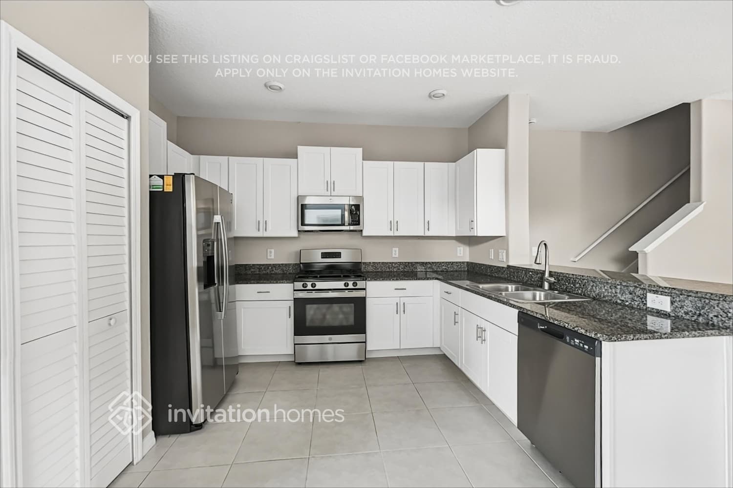 Building Photo - 8477 Druid Oaks Ln