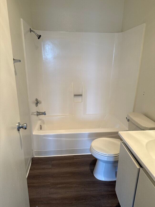 BATHROOM - 14106 Cerise Ave