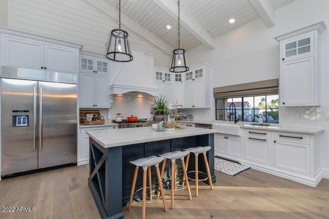 Building Photo - 22012 N 84th Pl