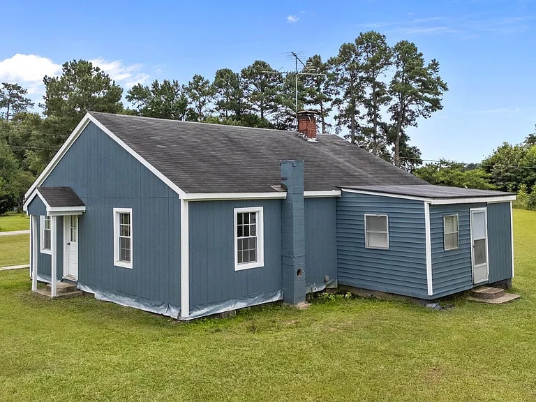 Building Photo - 346 Selah Church Rd