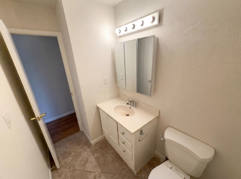 Building Photo - 6628 Brock St