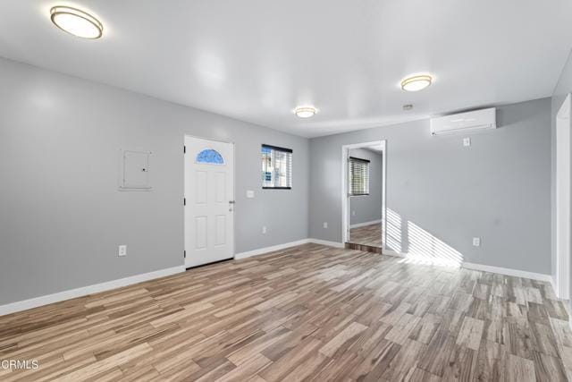 Building Photo - 421 E Colden Ave