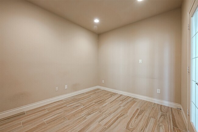 Building Photo - 22335 Slate Oaks Ln