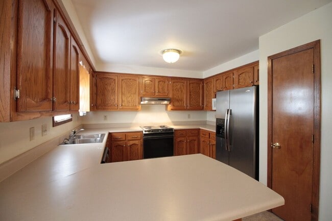 Building Photo - 205 Farmer Rd