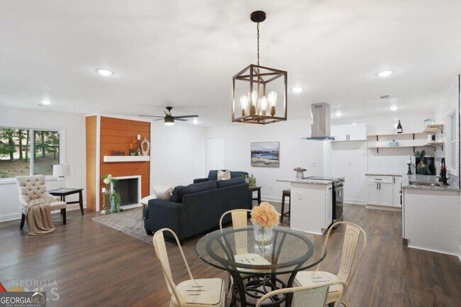 Building Photo - 1650 Joseph E. Boone Blvd NW