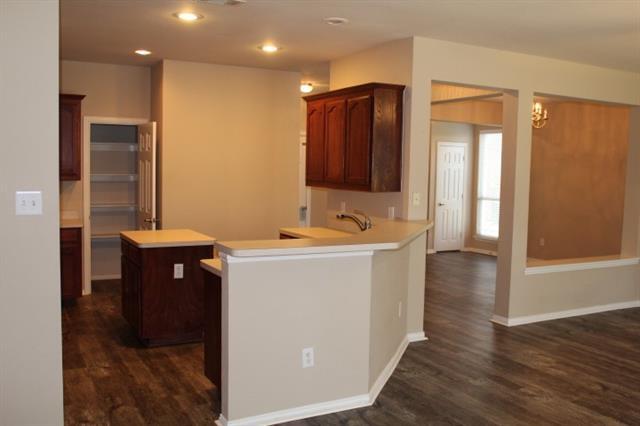 Building Photo - 2741 Lynx Ln