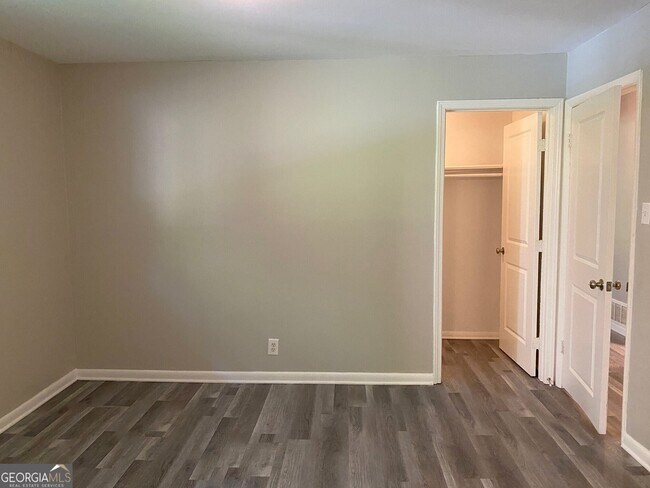 Building Photo - 2764 Riggs Dr