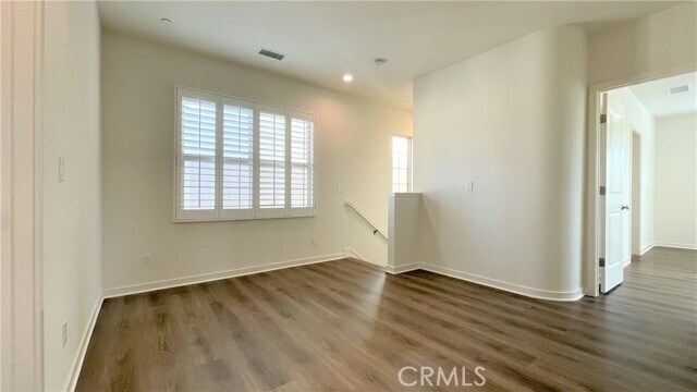 Building Photo - 155 Excursion