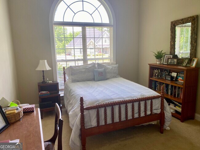 Building Photo - 418 Myrtle Crossing Ln