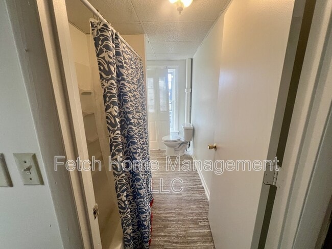 Building Photo - 113 Arch St