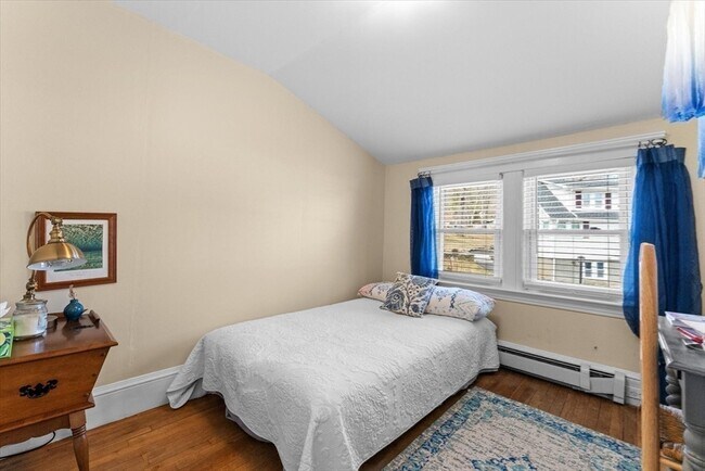 Building Photo - 6 Davis Way