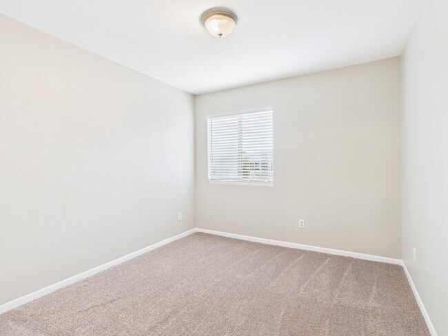 Building Photo - 12642 Ashford Meadow Dr