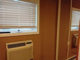 Building Photo - 20309 33rd Ave