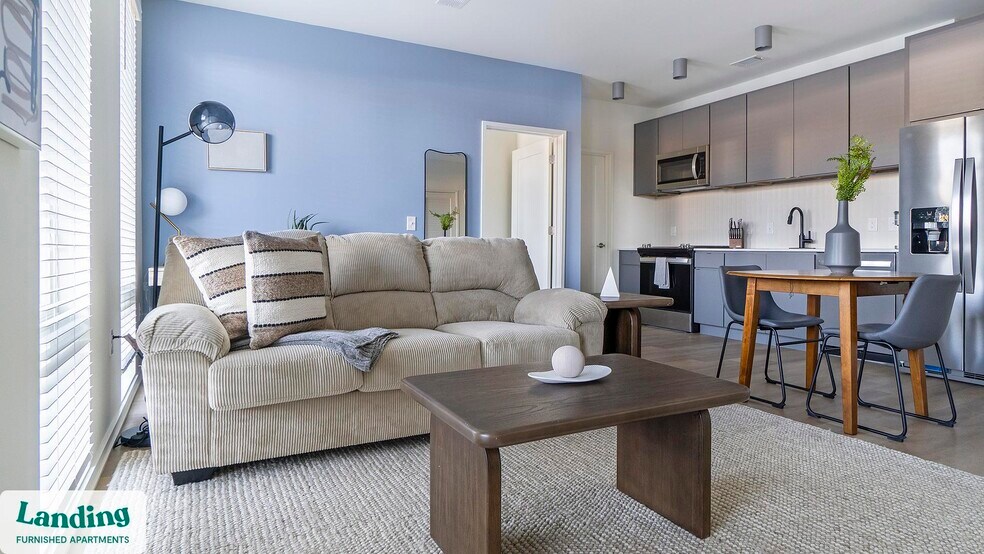 Building Photo - 815 Madison St