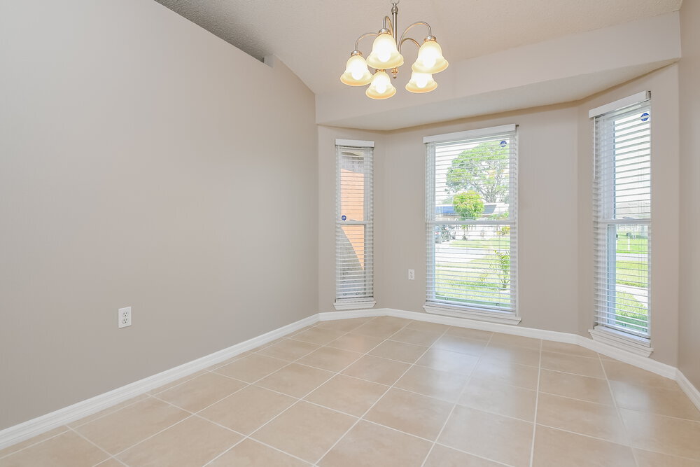 Building Photo - 264 Magellan Dr