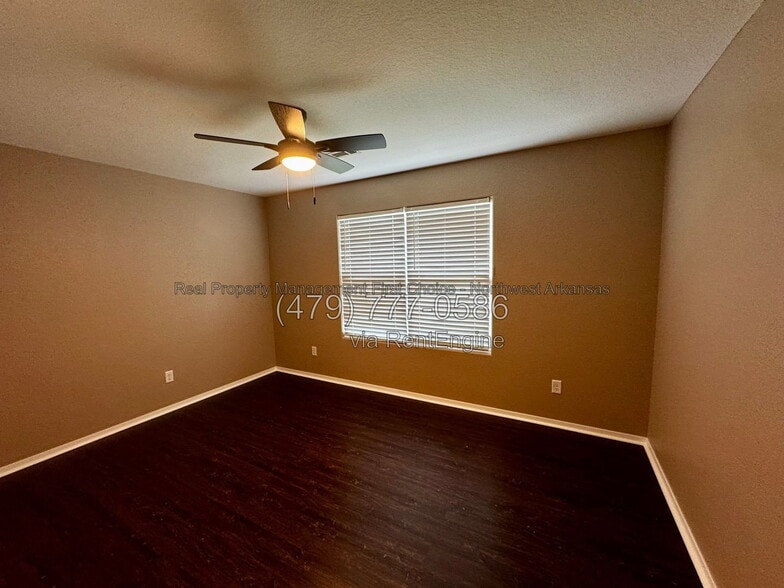 Building Photo - 15173 Smith Ridge Rd