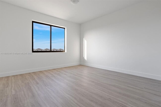 Building Photo - 34417 SW 189th Ct