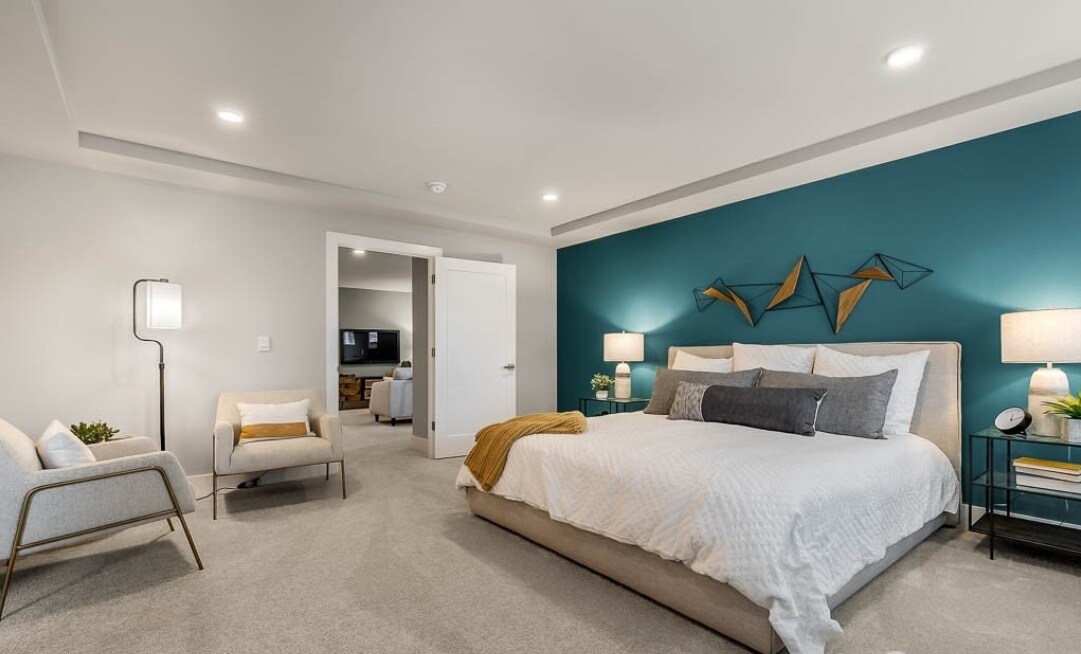 Building Photo - 18229 17th Ave W