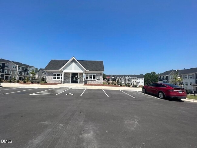 Building Photo - 414 Odham Ln