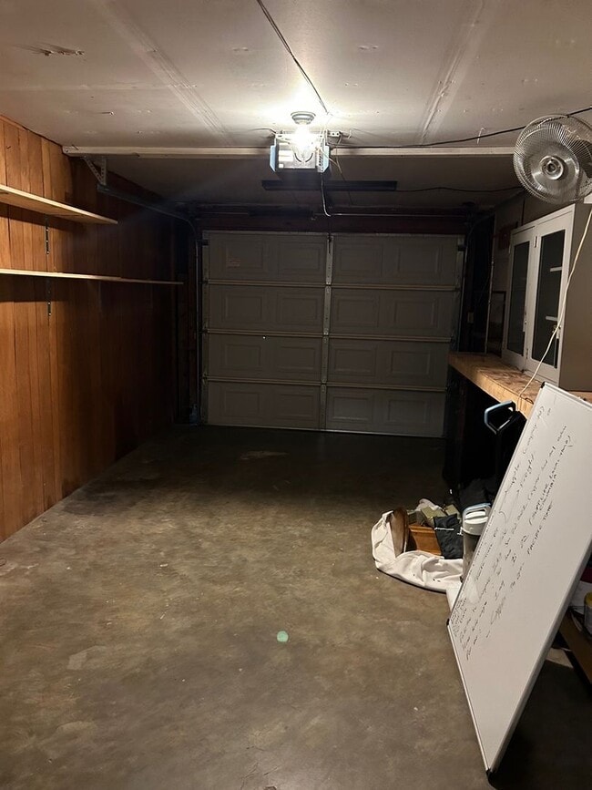 Building Photo - Southside Savannah -Windsor Forest West