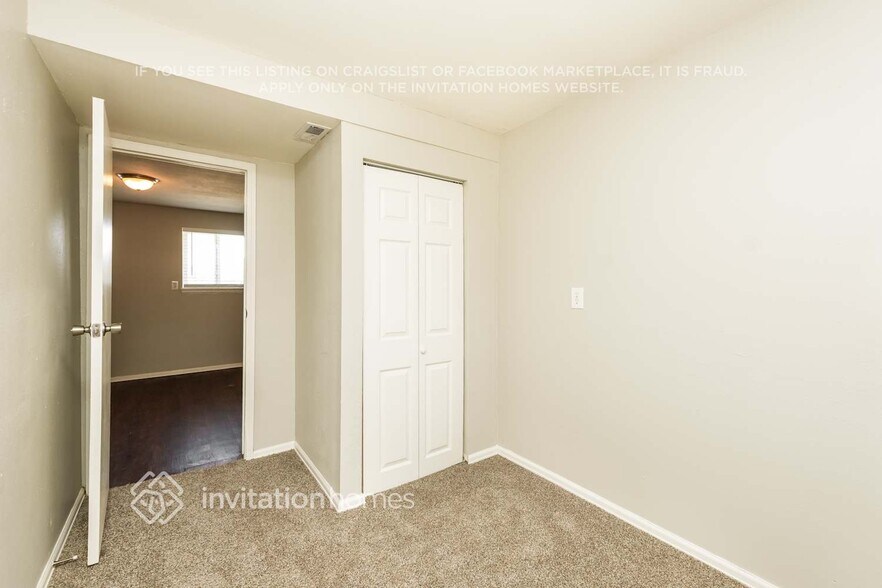 Building Photo - 2410 Payne Cir W