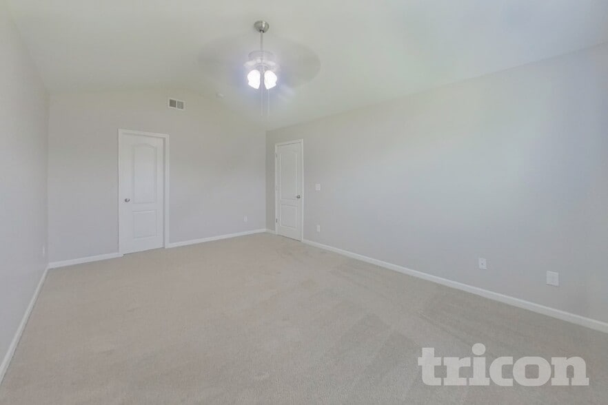 Building Photo - 528 Gentle Breeze Ln