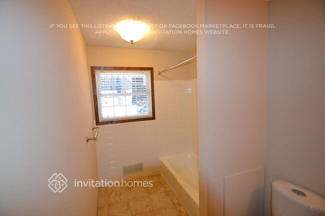Building Photo - 13222 Ferris Ave